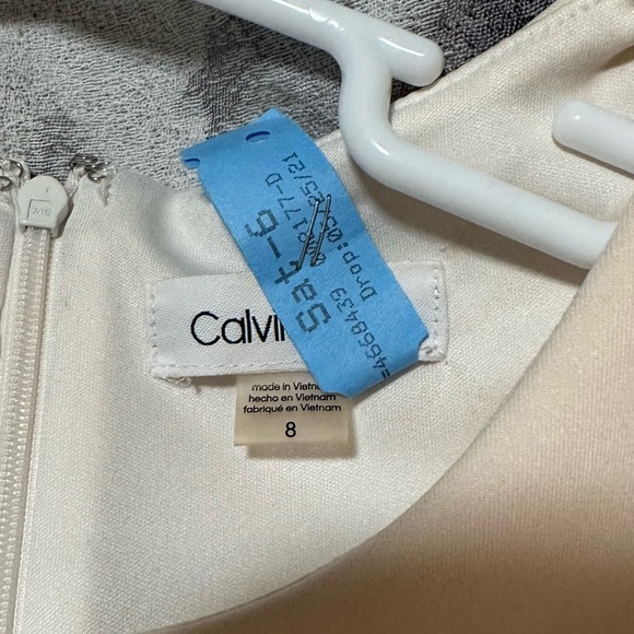 Dress sale ๐ฅ๐ฅ 2/$25 Color block sheath dress by Calvin Klein size 8 - Picture 5 of 7